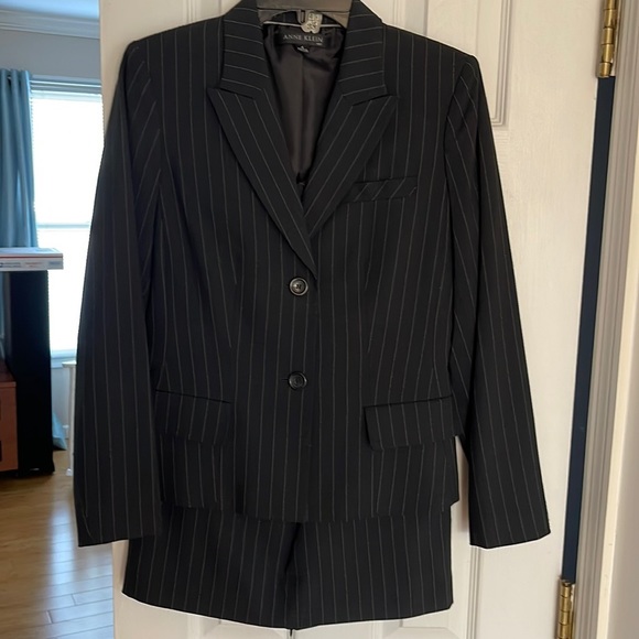 Anne Klein Jackets & Blazers - Anne Klein Blue pencil skirt suit, white pin stripe 2 button jacket